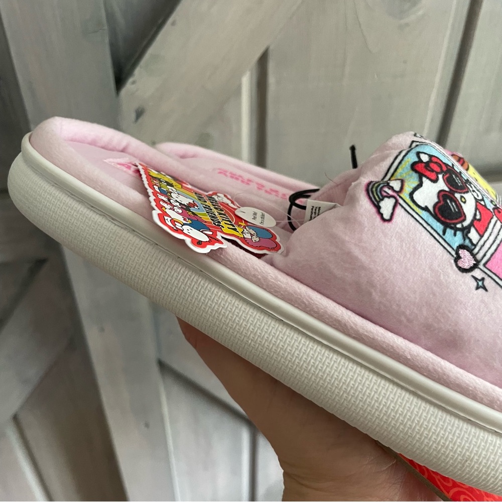 Hello Kitty and Friends Slippers pink hard sole Sanrio new with tags gift idea - Picture 7 of 7